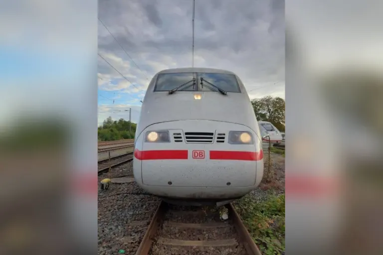 Lemförde – ICE überfährt Straßenpfosten