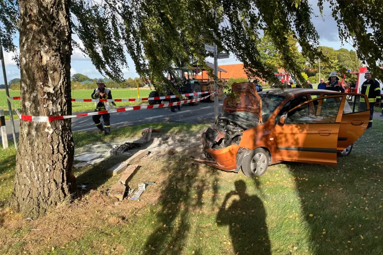 Petershagen NW – Fau (72) und Kind (4) nach Unfall schwer verletzt
