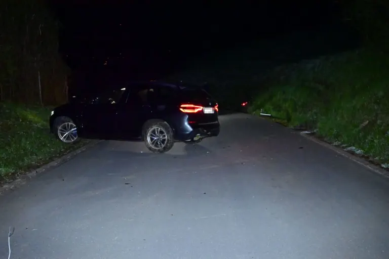 Ebnat-Kappel SG – Selbstunfall wegen Fahrunfähigkeit