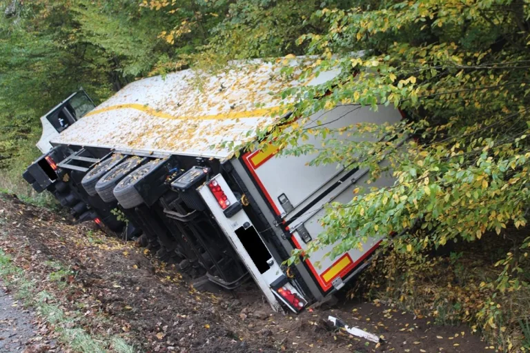 Rahden NW – Kind nach Unfall von Lkw verletzt