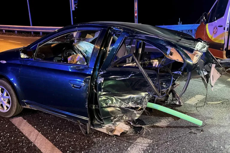 Parndorf B – Schwerer Verkehrsunfall mit drei Verletzten