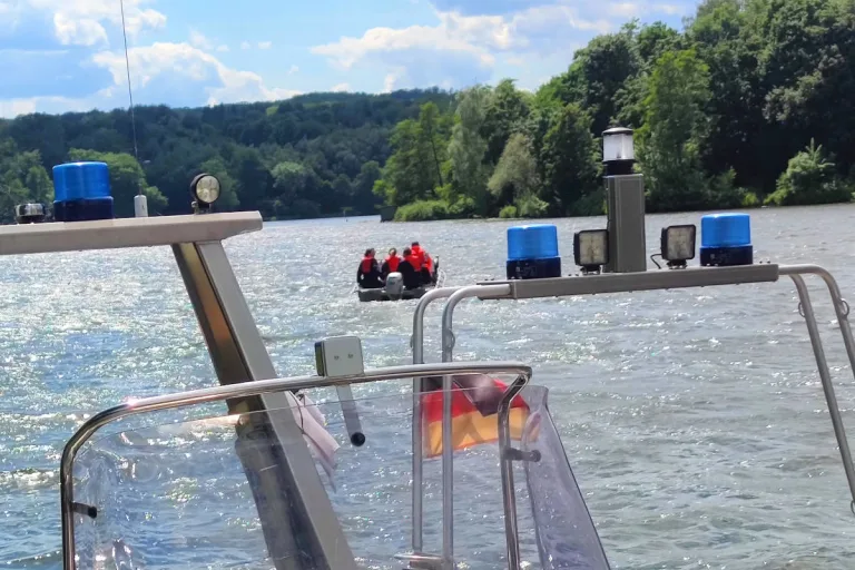 Essen – Rettungshunde finden leblose Person am Baldeneysee