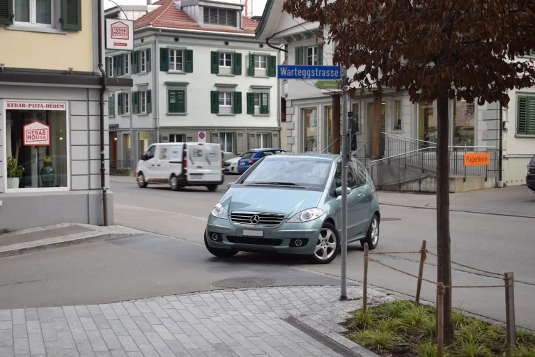 Herisau AR – Kollision mit Fussgängerin