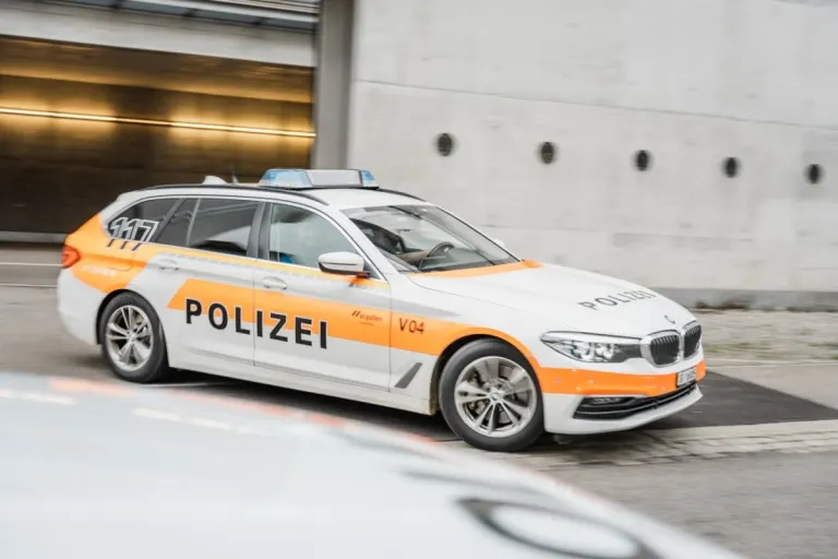 Zeugenaufruf im Kanton St. Gallen – Verkehrsunfall mit verletztem Motorradfahrer