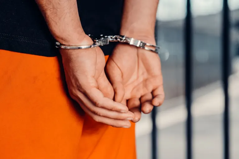 Wien – Jugendlicher wegen mutmaßlicher Sexualdelikte in U-Haft