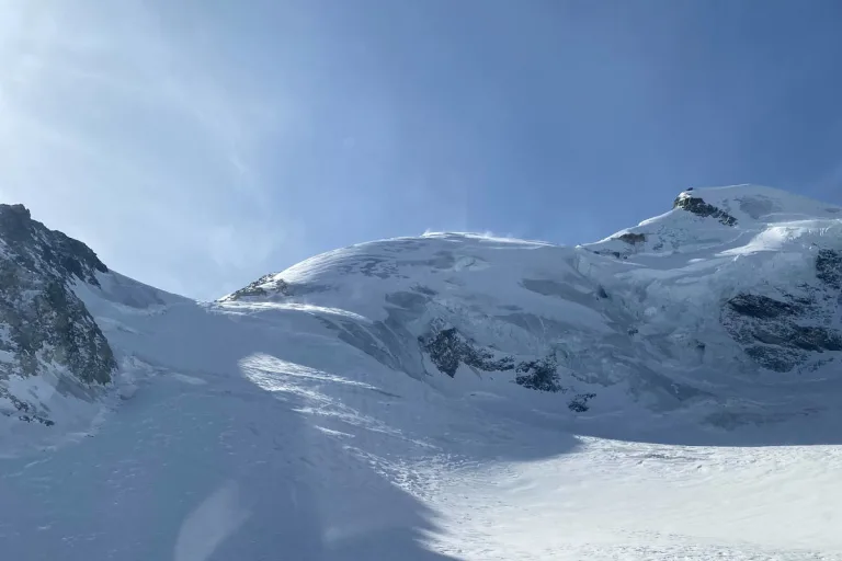 Drama in Saas-Fee VS – Tödlicher Unfall am Allalinhorn