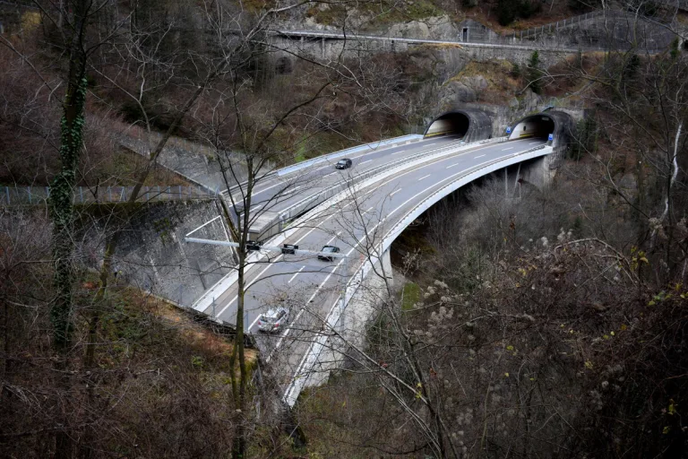 Nachtsperrungen auf der A2 wegen Unterhaltsarbeiten