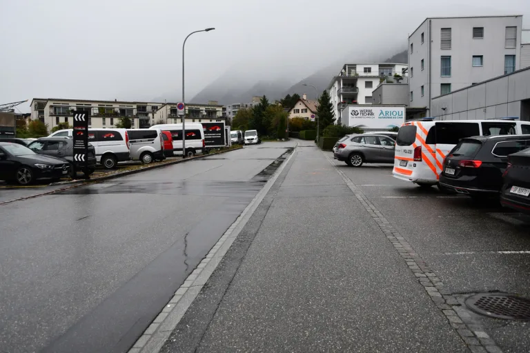 Chur GR - E-Trottinett-Fahrer nach Unfall im Spital