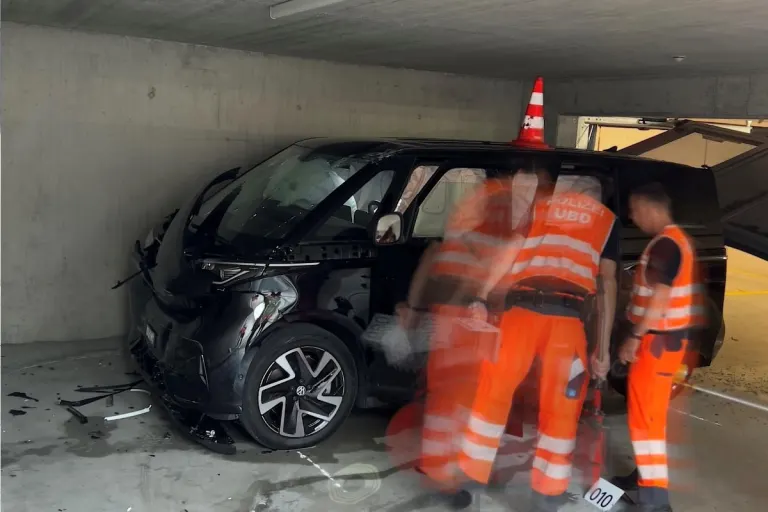 Obfelden ZH – Einjähriges Kind bei Unfall schwer verletzt