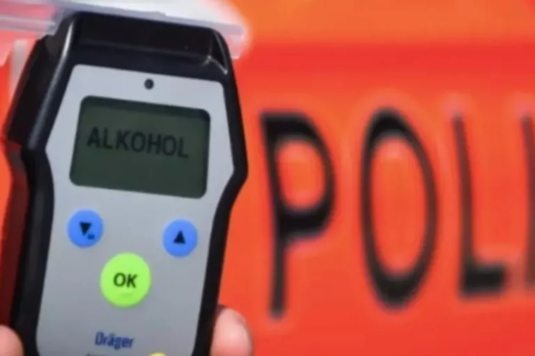 A2 in Luzern - Stark alkoholisierter Autofahrer muss teuer bezahlen