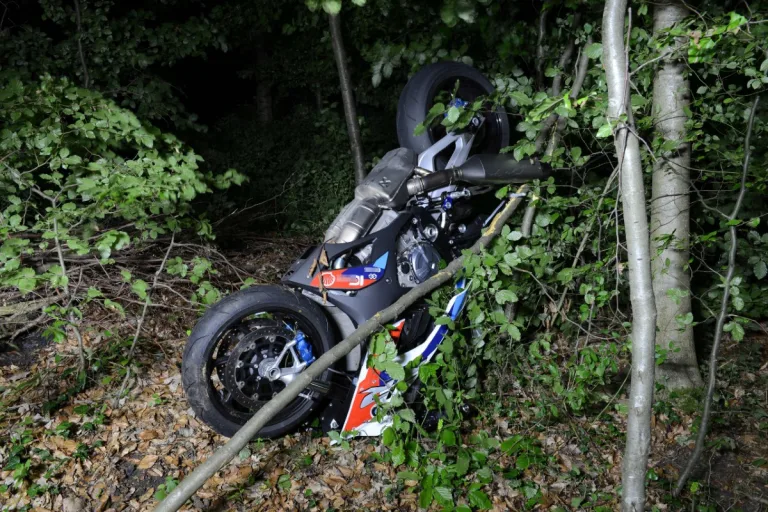 Unterlunkhofen AG - Motorradfahrer tödlich verunfallt