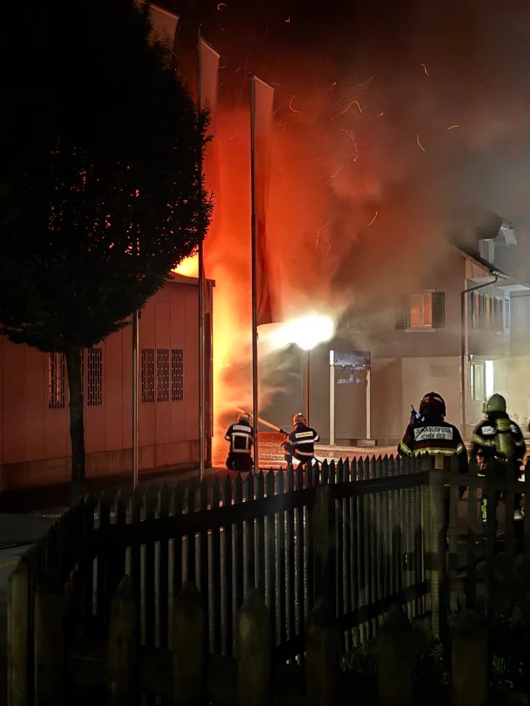 Wiedlisbach BE – Grossbrand zerstört Detailhandelsgeschäft