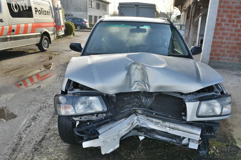 Unfall in Ettiswil LU - Kontrolle über das Auto verloren