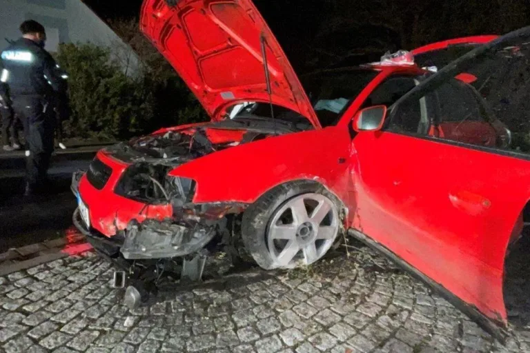 Birkungen TH - Alkoholisierter Autofahrer bei Unfall schwer verletzt