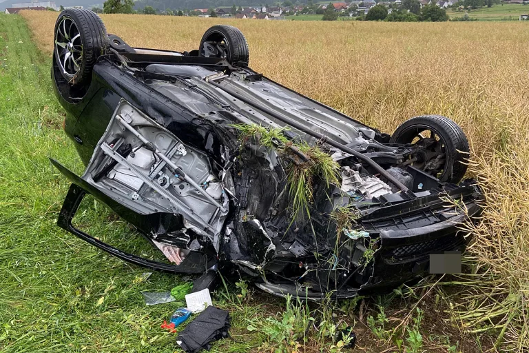 Othmarsingen AG - Schwerer Frontalcrash 