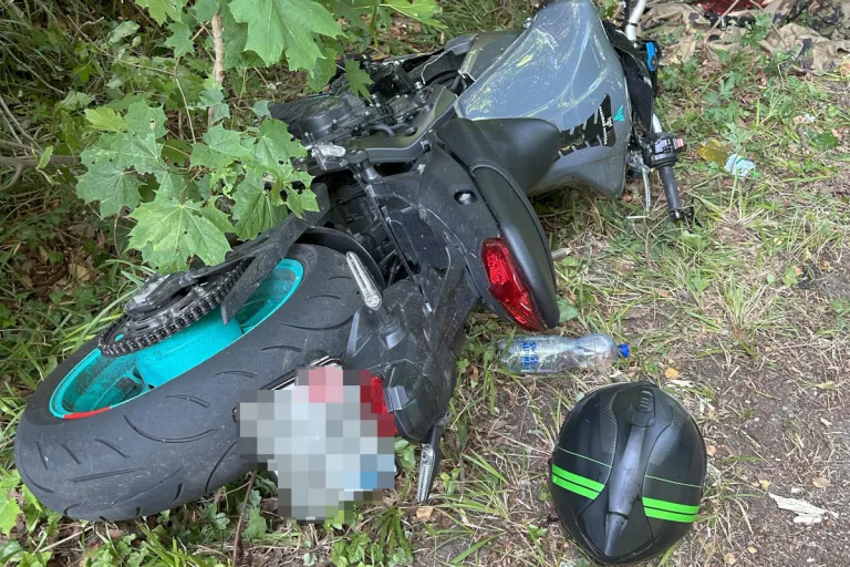 Birrhard AG – 18-Jähriger nach Unfall mit Motorrad in Spital geflogen