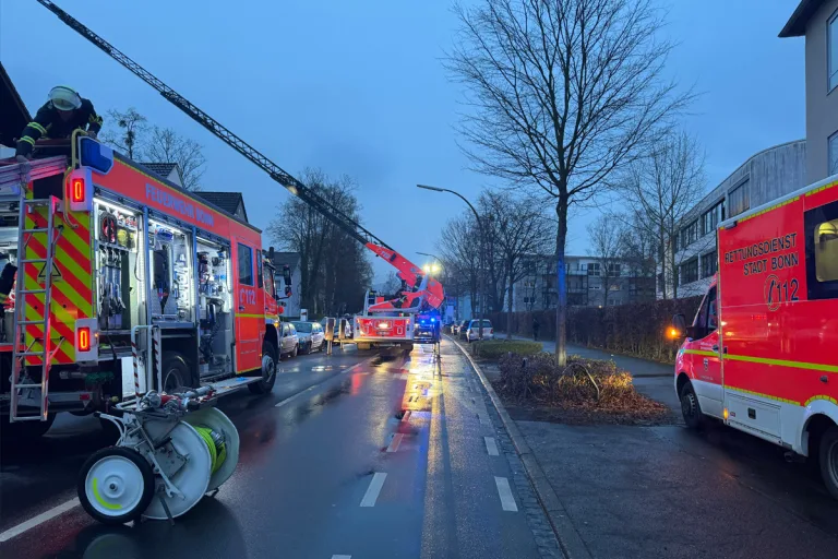 Bonn – Gebäudebrand nach Küchenfeuer