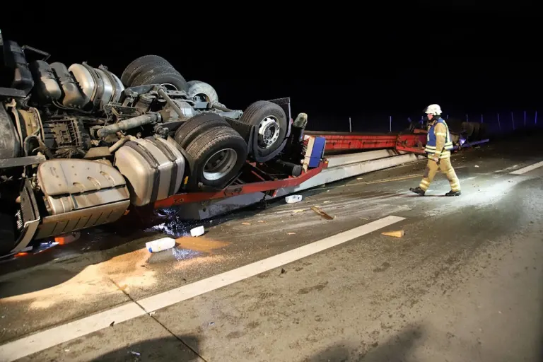 Horrorunfall auf der A7 bei Bad Bramstedt – Schwertransport verunfallt auf der Autobahn