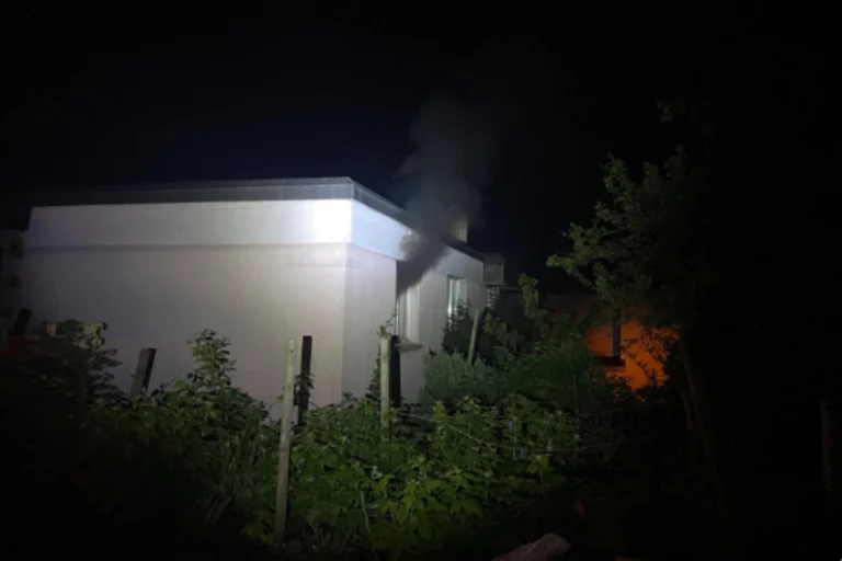 Baar ZG - Elektronisches Gerät in Brand geraten 