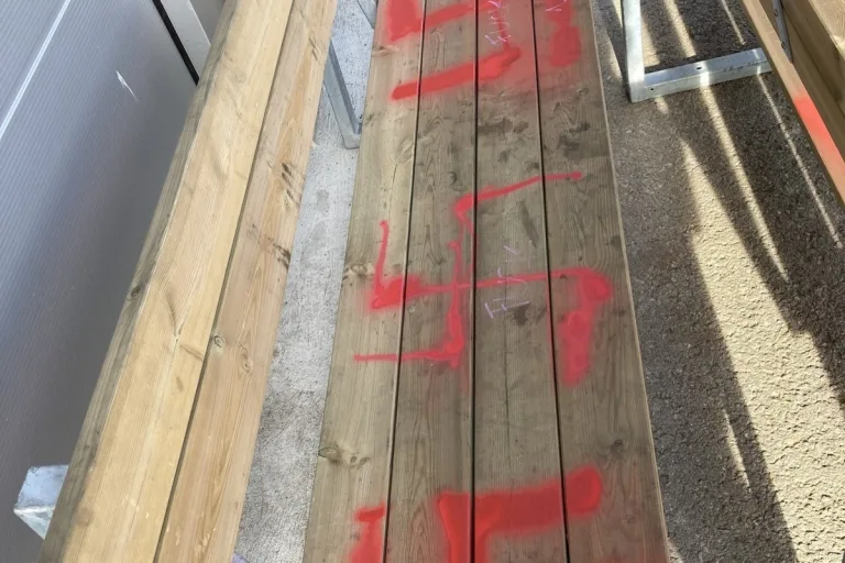 Lauterach - Mehrere Hakenkreuze gesprüht