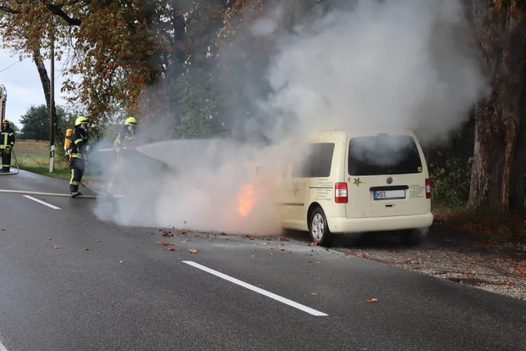 Gangelt-Birgden – Brand eines Taxi in Birgden