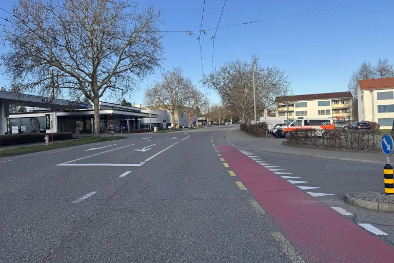 St.Gallen – Unfall zwischen Motorrad- und E-Scooter-Fahrer