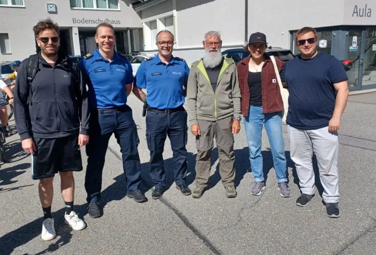 Schüler meistern Veloprüfung in Andermatt UR