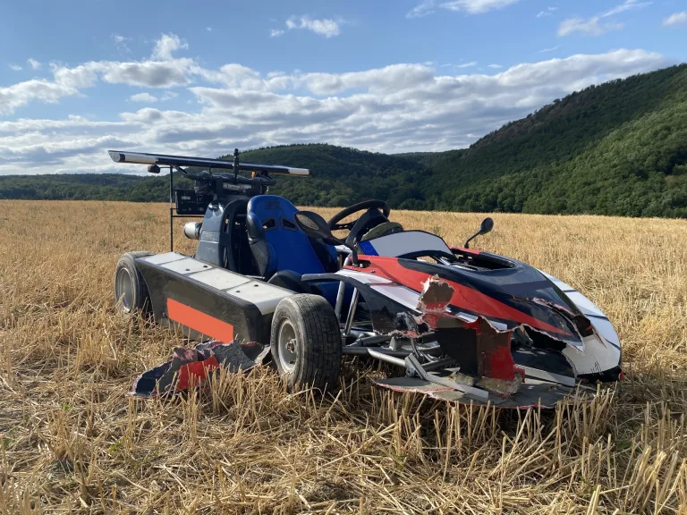 Schweinschied – Kart überschlägt sich nach Unfall