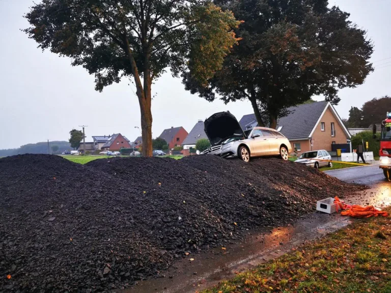 Schwalmtal-Rüsgen – Zwei Unfälle an einer Baustelle
