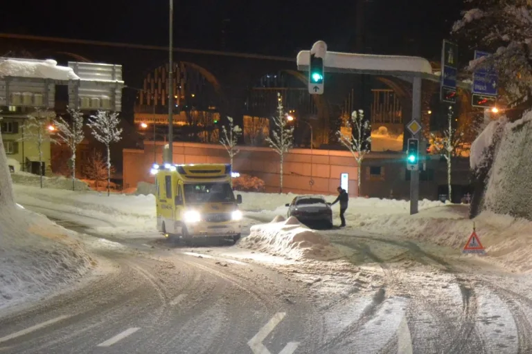 Herisau AR - Viele Unfälle wegen Schnee