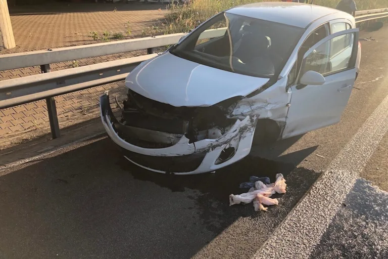 BAB65 Deidesheim - Wegen Sekundenschlaf verunfallt