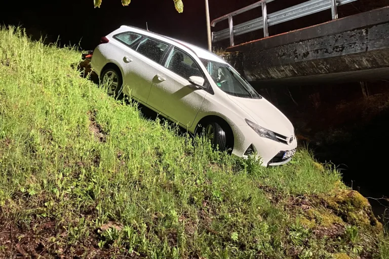 GL - Verkehrsunfall auf der Tannenbergstrasse in Haslen