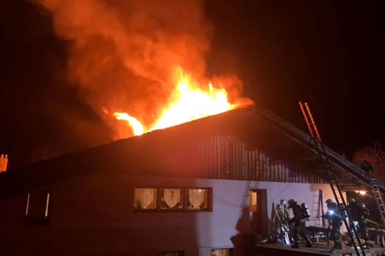 Dachstuhlbrand in St. Gallenkirch