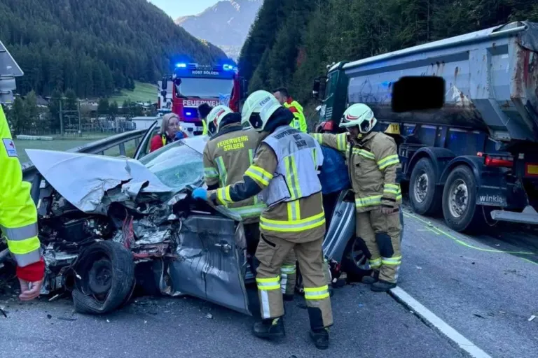 Sölden – Schwerer Unfall zwischen Pkw und Lkw auf B186