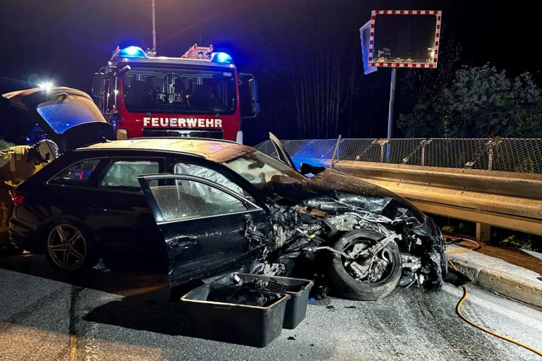 Wagrain – Drei Verletzte nach Unfall auf Landstraße