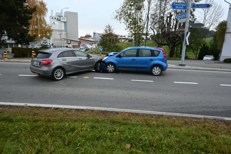 Häggenschwil SG – Unfall beim Abbiegen