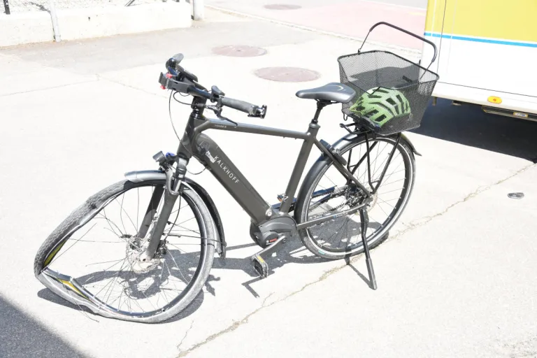 Schwarzenbach SG – Verletzter bei Unfall zwischen Traktor und E-Bike