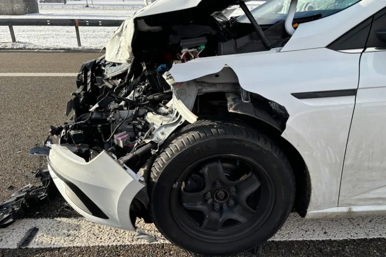 A3 Bilten GL – Auffahrkollision auf der Autobahn