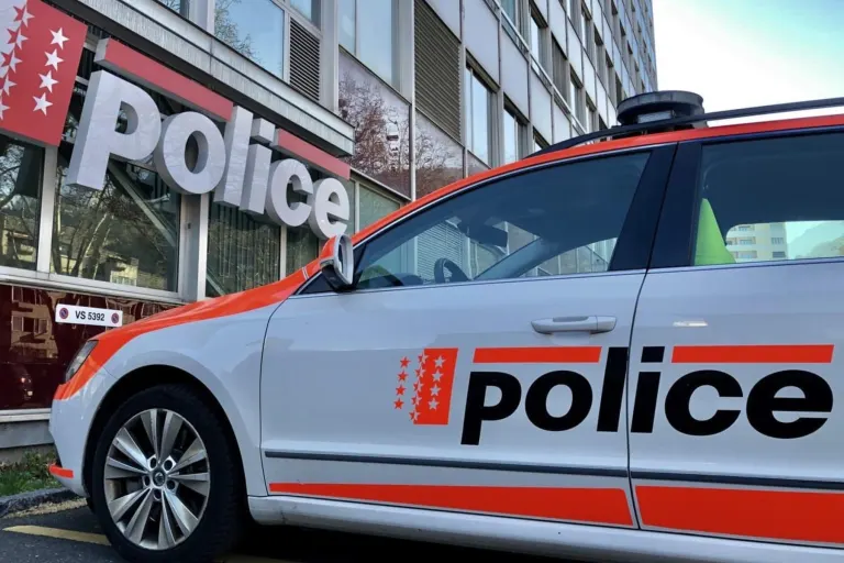 Orsières VS – Autofahrer stirbt nach schwerem Unfall