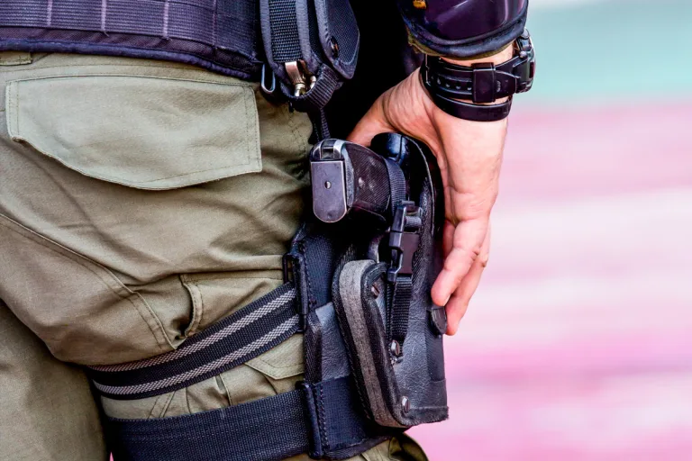 Update Memmingen – Tatverdächtiger stirbt nach Angriff auf Polizei