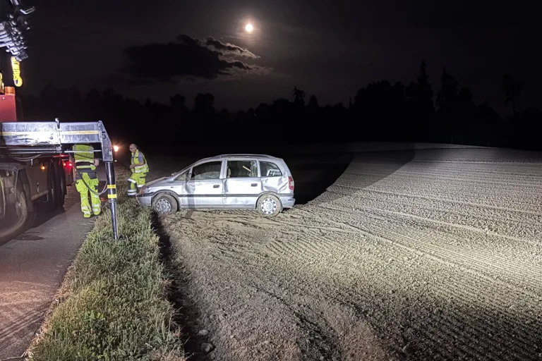 Rütihof AG – Alkoholisierter Autolenker überschlägt sich