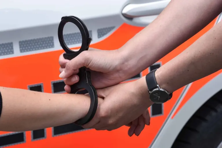 Kanton St.Gallen – Polizei fasst mutmassliche Einbrecherin