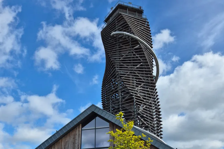 Altenau – Drei Menschen sterben nach Sturz vom Harzturm