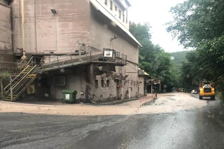Breckerfeld unter Wasser - Feuerwehr im Dauereinsatz