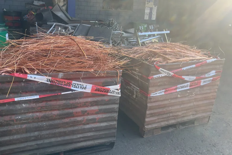 Buchs AG - Wem wurde gestohlenes Kupfer angeboten?