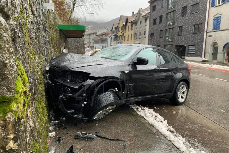 Trimbach SO – Verkehrsunfall zwischen zwei Fahrzeugen