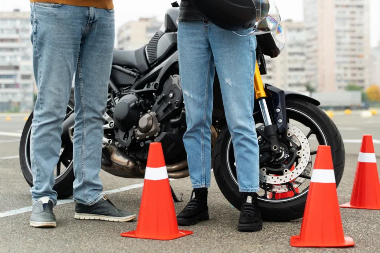 Sicherheitsprogramm für junge Motorradfahrer soll Unfälle reduzieren