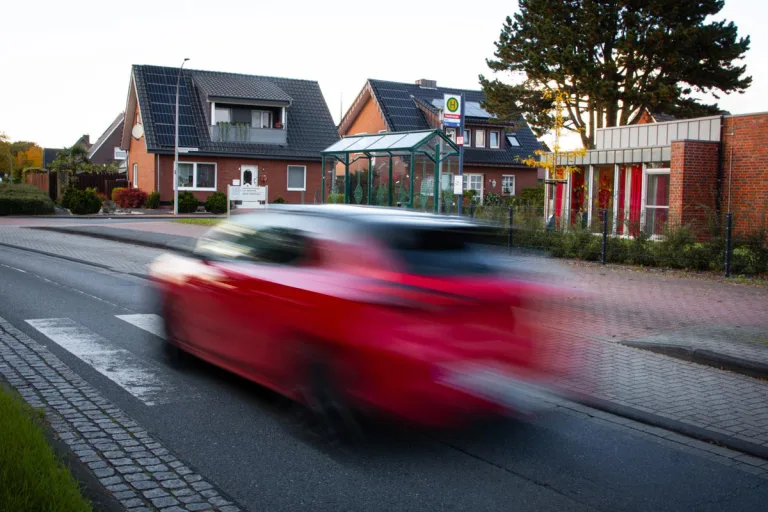 Stadtlohn NW – Hunderte Verstöße bei Tempokontrolle an Grundschule