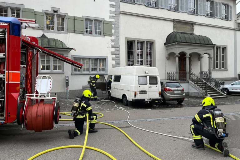 Weinfelden TG - Fahrzeugbrand führt zu Sachschaden