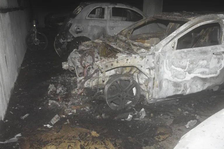 Grenchen SO – Brand in Tiefgarage beschädigt bis zu 20 Fahrzeuge